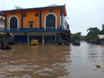 di depan avotik kimia farma batu aji, blakang